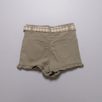 Short verde con cinturon de vichy